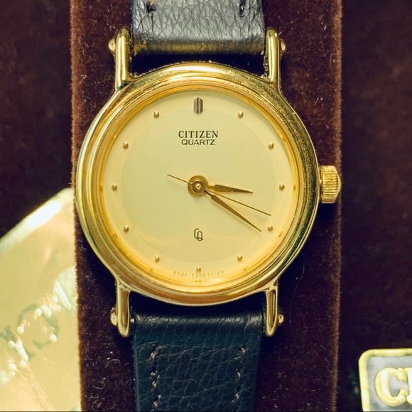 🔥NEW!🔥 CITIZENS GOLD QUARTZ MOVEMENT WATCH - Picture 2 of 6
